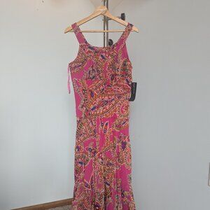 Fuchsia pink patterned dress NWT Size 8 Jones New York